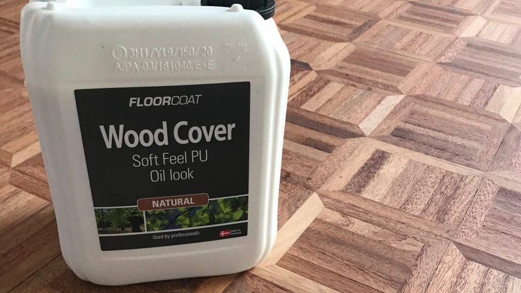 Floorcoat Woodcover behandling för trägolv